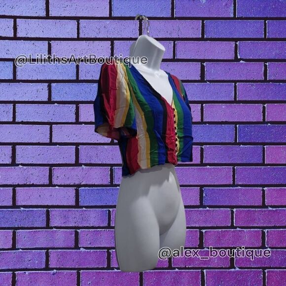 Forever21 Rainbow Croptop(L017)- Size M for Women - Picture 2 of 6